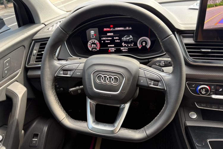 Used Audi Q5L 2022 40T Luxury Dynamic Model
