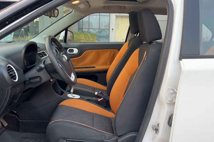 Used MG 3SW 2015 1.5L AMT Elite Version
