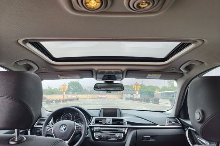 Used BMW 3 Series 2017 320Li Fashion Model
