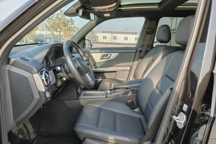 Used Mercedes-Benz GLK-Class 2013 Facelift GLK 300 4MATIC Fashion Edition
