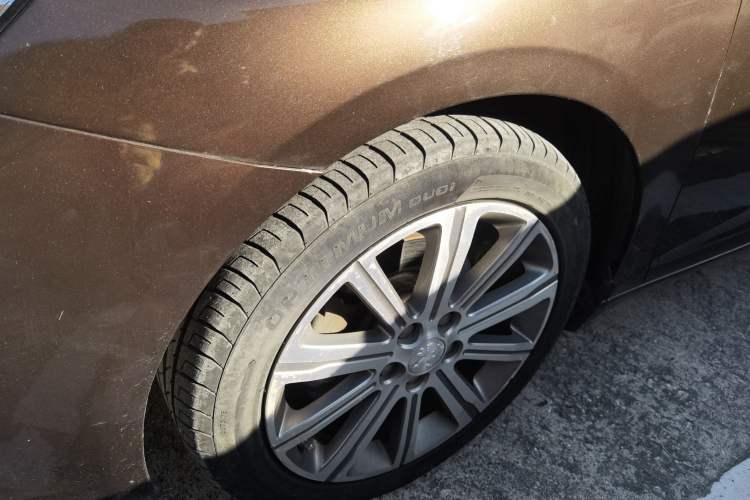 Used Peugeot 408 2015 1.2T Automatic Luxury Edition
