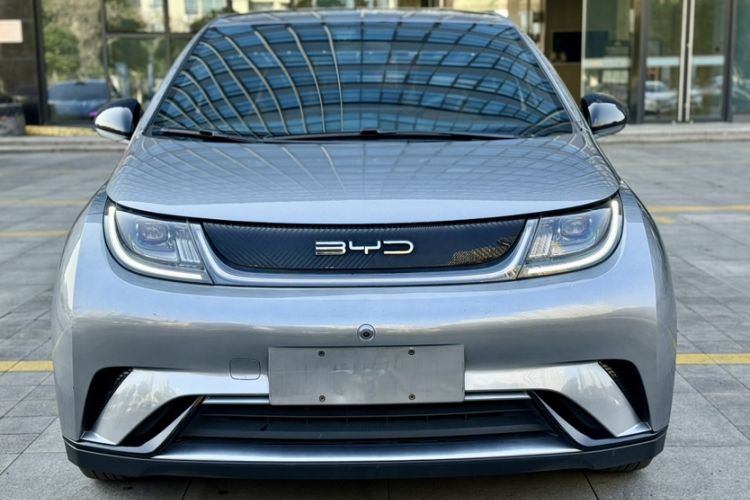 Used BYD Dolphin 2023 420 km Free Version
