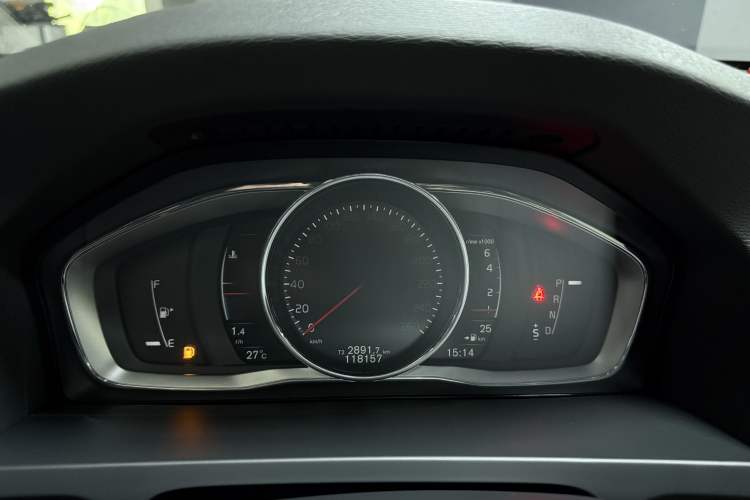 Used Volvo S60 2016 S60L T4 Zhiyuan Edition
