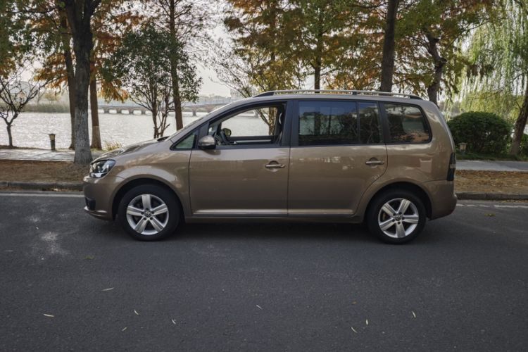 Used Volkswagen Touran 2015 1.4T DSG Comfort Edition 5 Seats
