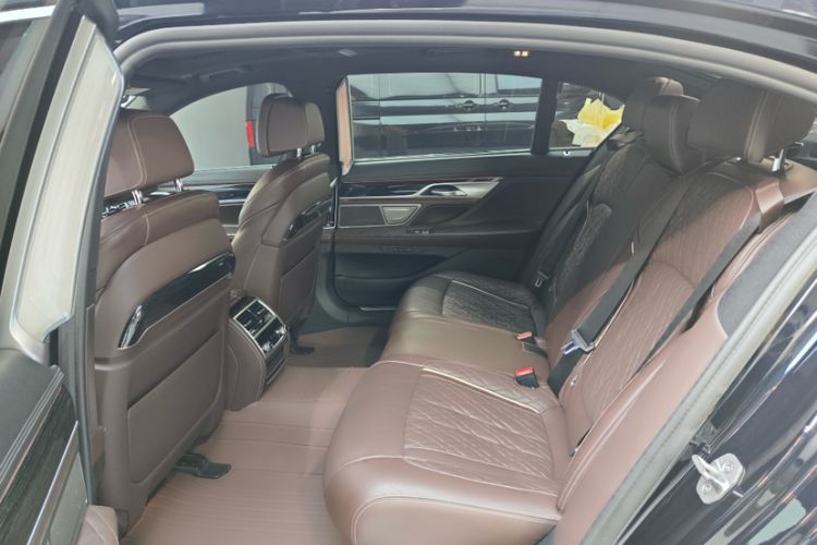 Used BMW 7 Series 2021 740Li Leading Model M Sport Package
