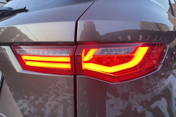 Used Zotye T700 2017 1.8T Dual-Clutch Luxury Model
