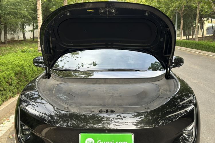 Used  12 2025 Ultra Extended-Range Edition
