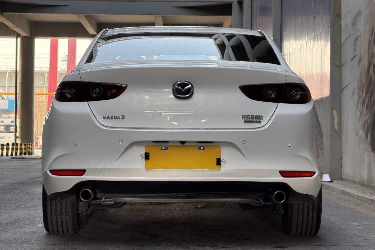 Used Mazda Mazda 3 Axela 2023 2.0L Automatic ZhiXuan Edition
