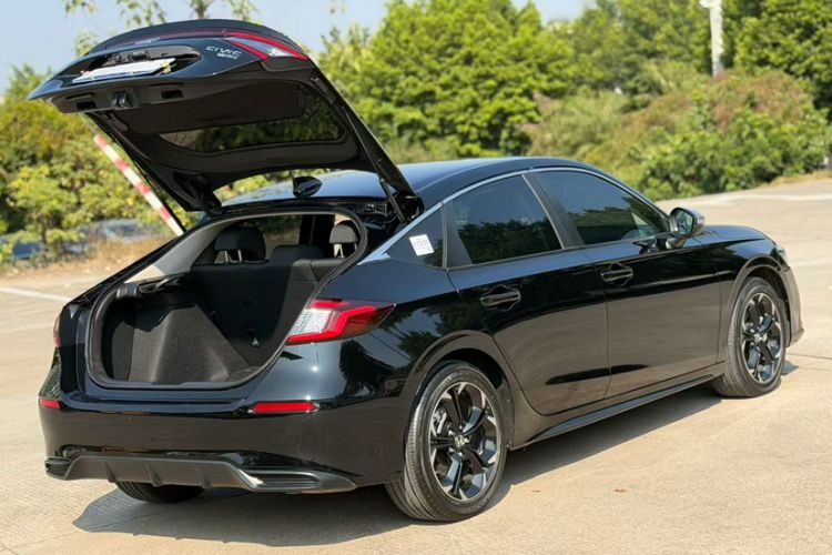 Used Honda Civic 2023 HATCHBACK 2.0L eHEV Extreme Edition
