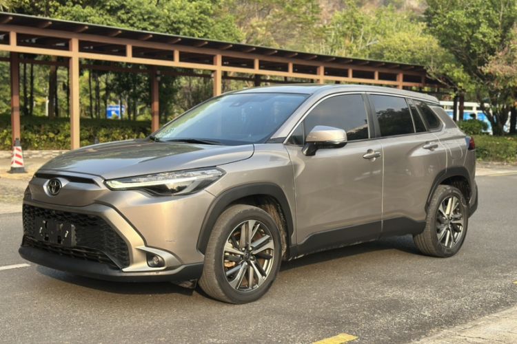 Used Toyota FRONTLANDER 2022 2.0L CVT Luxury PLUS Edition
