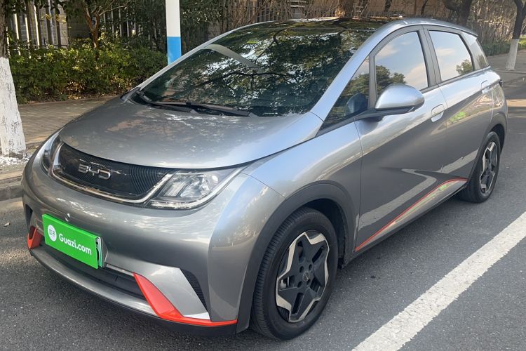 Used BYD Dolphin 2021 405 km Fashion Edition
