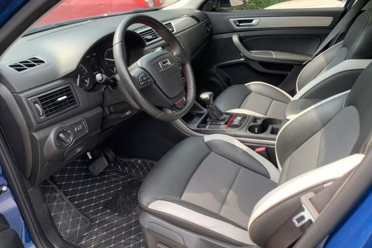 Used Qoros 5 2018 Revised 1.6T Automatic Luxury Version
