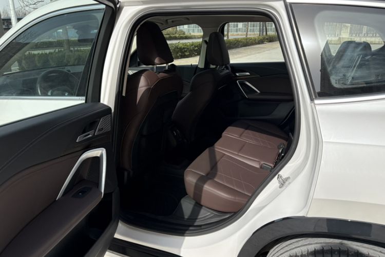 Used BMW X1 2023 xDrive25Li X Design Package
