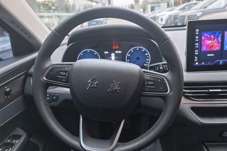 Used Hongqi E-QM5 2023 Revised Version Basic Travel Edition
