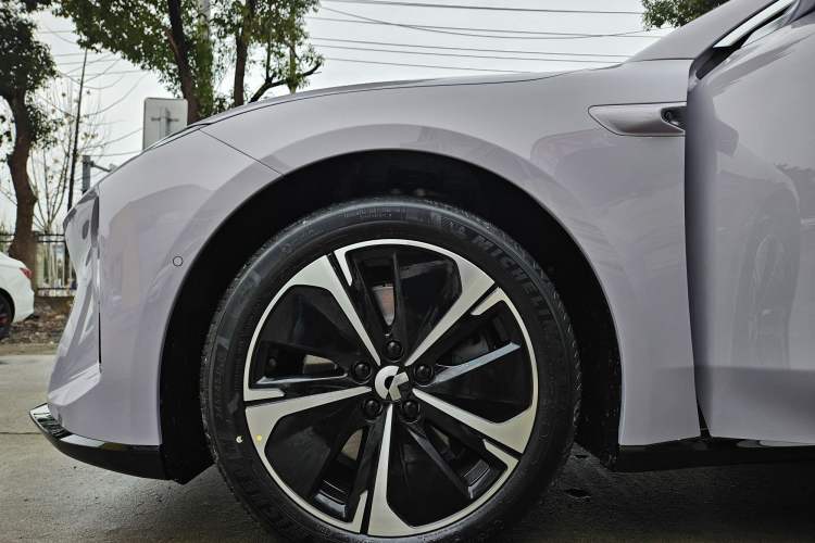 Used Nio ET5 2025 75 kWh