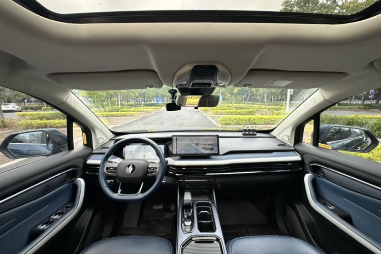 Used Livan Livan 9 2023 470 km Founder Edition
