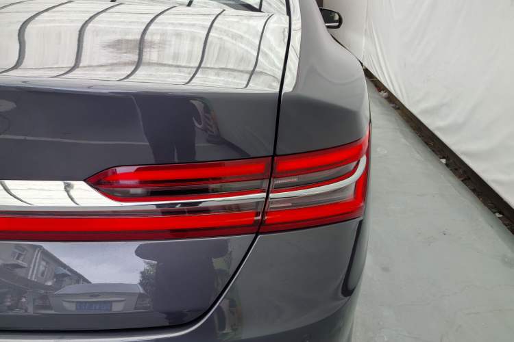 Used BYD Qin Pro 2019 Super Edition 1.5TI Automatic Smart Connect FENGSHANG Model China VI Standard
