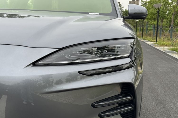 Used BYD Song PLUS New Energy 2023 Champion Edition EV 520KM Prestige Model
