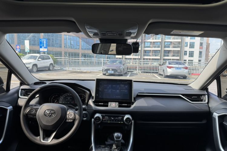 Used Toyota RAV4 2022 2.0L CVT Two-Wheel Drive Fashion Edition
