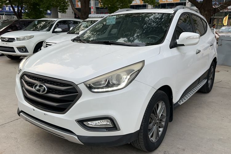 Used Hyundai ix35 2013 2.0L Automatic Two-Wheel Drive Smart GLS China IV Standard

