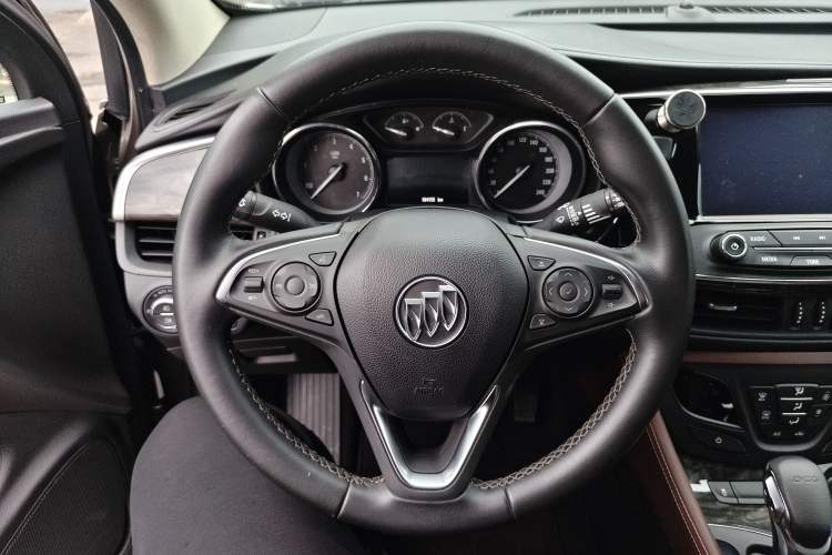 Used Buick Envision 2016 20T Two-Wheel-Drive Elite Model
