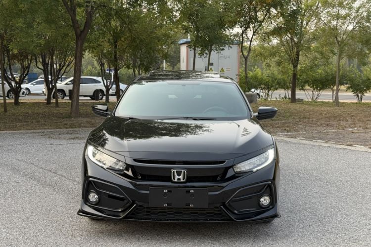 Used Honda Civic 2021 HATCHBACK 220TURBO CVT Trendy Cool Edition
