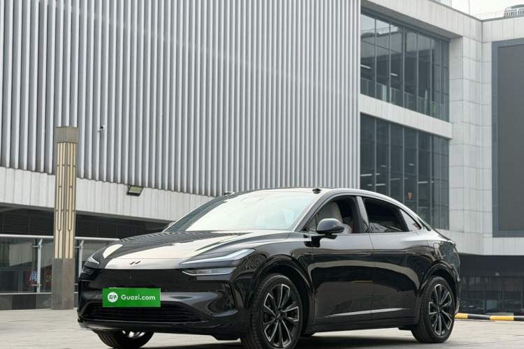 Used ONVO L60 2024 60 kWh Rear-Drive Version