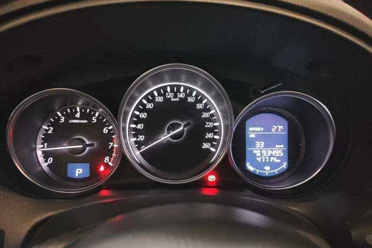 Used Mazda CX-5 2015 2.0L Automatic Two-Wheel Drive Urban Version
