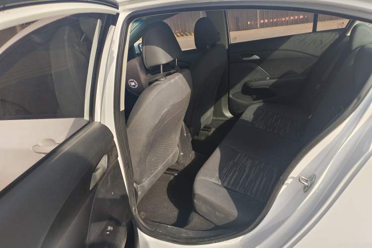 Used Chevrolet Cavalier 2018 320 Automatic Enjoyment Sunroof Edition