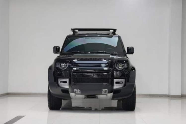 Used Land Rover Defender 2024 110 3.0T P400 Dark Edition