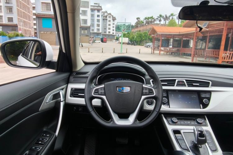 Used Geely Auto Emgrand X7 Sport 2020 1.8TD DCT Two-Wheel Drive Smart Connect 4G-Enabled Version