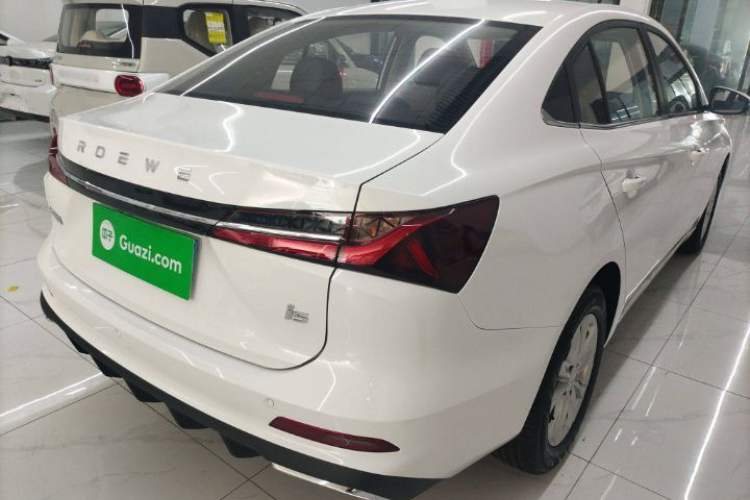 Used Roewe i5 2023 1.5L CVT Luxury Edition
