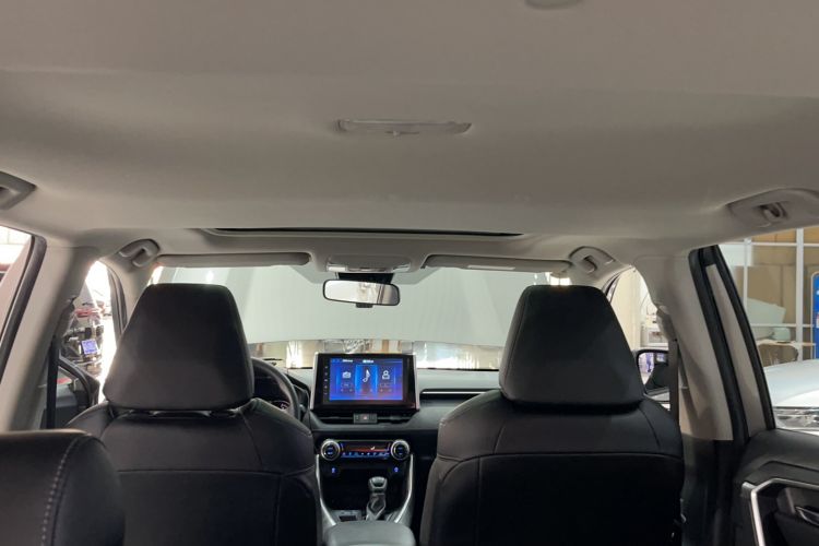 Used Toyota RAV4 2020 2.0L CVT Two-Wheel Drive Fashion Edition
