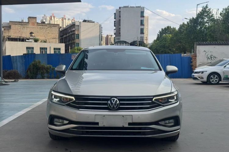 Used Volkswagen Magotan 2020 330TSI DSG Leading Model
