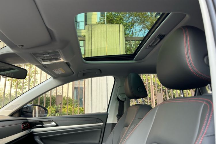 Used Volkswagen Lavida 2024 300TSI DSG Starry Sky Leading Edition
