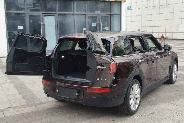 Used  Clubman 2016 Revised 1.5T COOPER
