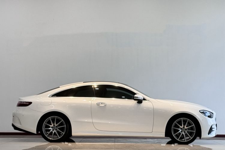 Used Mercedes-Benz E-Class 2023-Year Restyled E 260 Coupe
