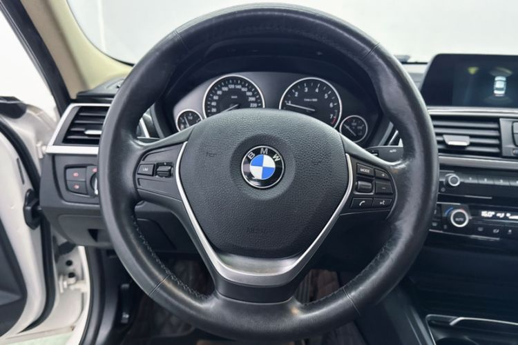 Used BMW 3 Series 2018 320Li Fashion Model
