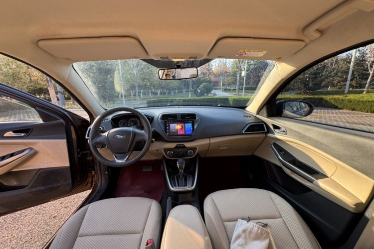 Used Ford Escort 2015 1.5L Automatic Comfort Model
