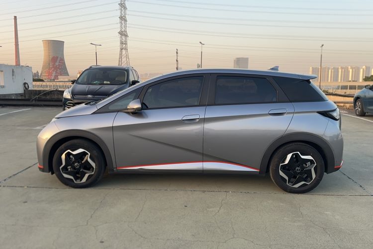 Used BYD Dolphin 2021 405 km Fashion Edition
