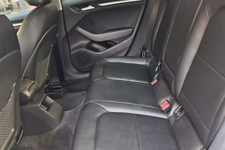 Used Audi A3 2020 Restyled Limousine 35 TFSI Ambition Version China VI
