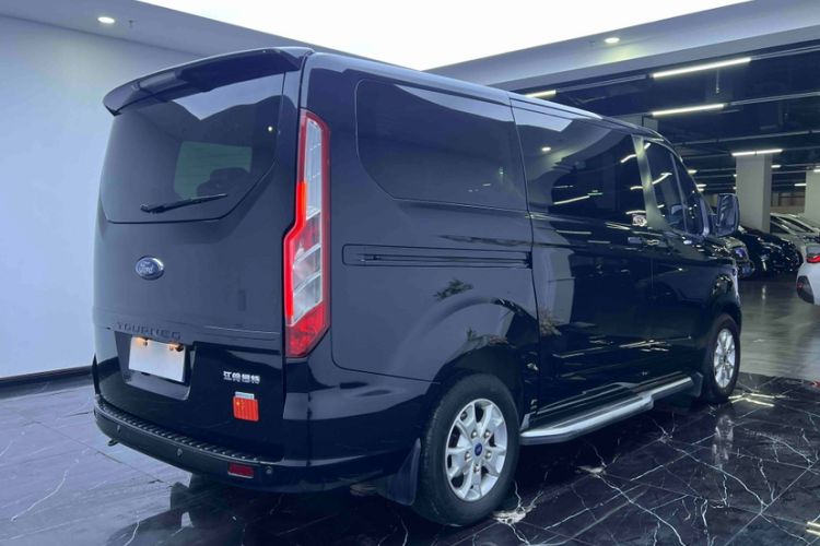 Used Ford Tourneo Custom 2020 2.0T Automatic Elite Edition China VI Standard
