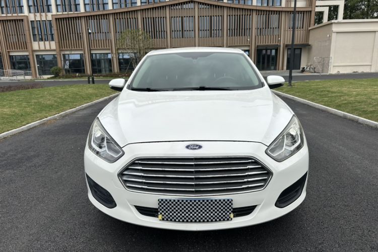 Used Ford Escort 2017 Revised Version 1.5L Automatic Comfort Edition