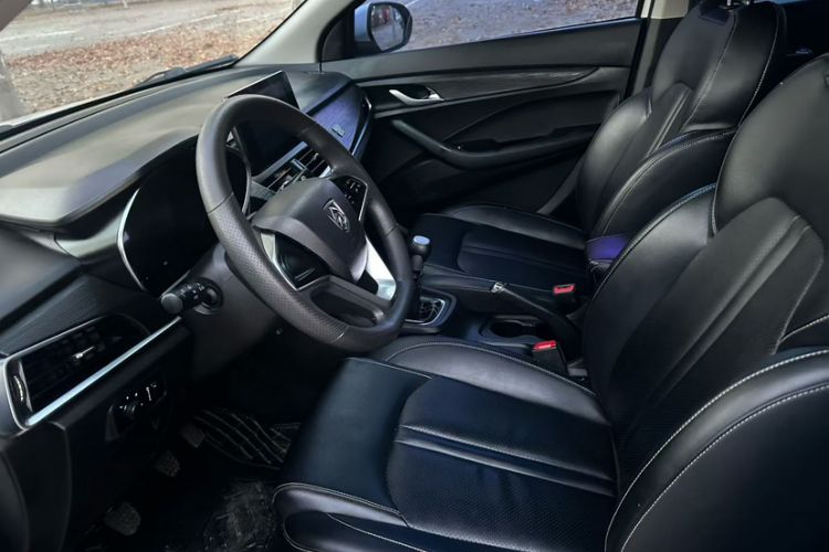 Used Baojun 360 2019 1.5L Manual Elite Version China VI Standard