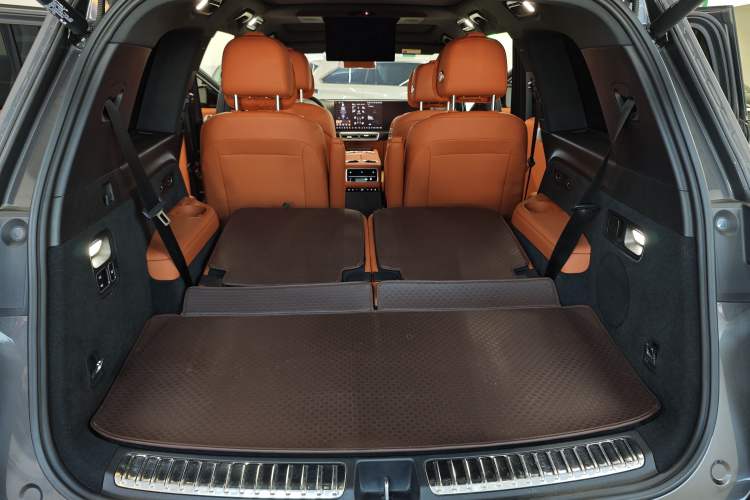 Used Li Auto L9 2023 Pro Model
