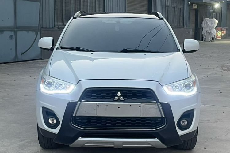 Used Mitsubishi ASX 2013 2.0L CVT Two-Wheel Drive Elite Edition
