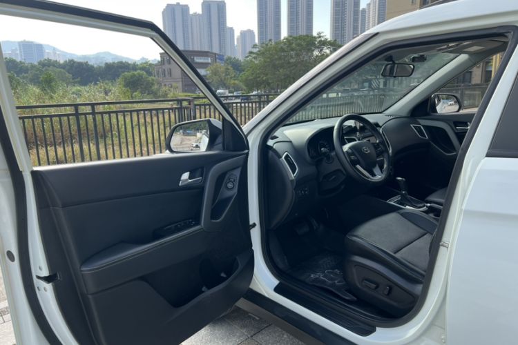 Used Hyundai ix25 2017 1.6L Automatic Smart Version
