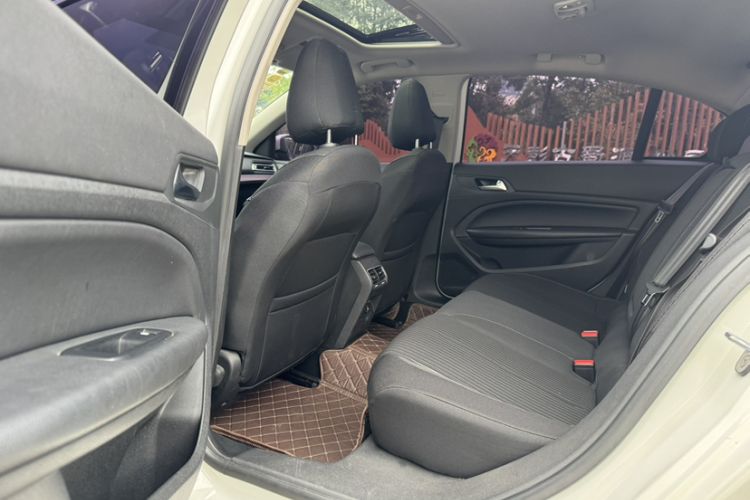 Used Peugeot 408 2015 1.2T Automatic Luxury Edition