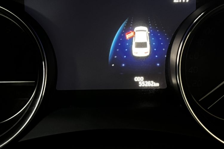 Used Toyota Camry 2019 Revised Version 2.0G Luxury Edition
