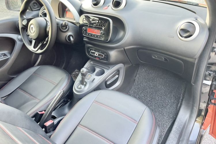 Used  forfour 2016 1.0L 52 kW Dynamic Edition